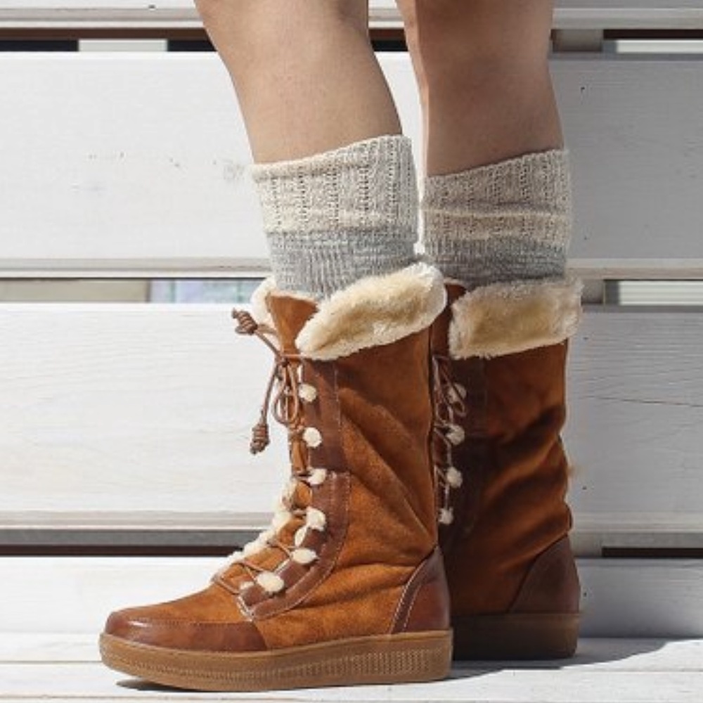New Mi.iM Camel Marshmallow Faux Fur Line Boots Size 10